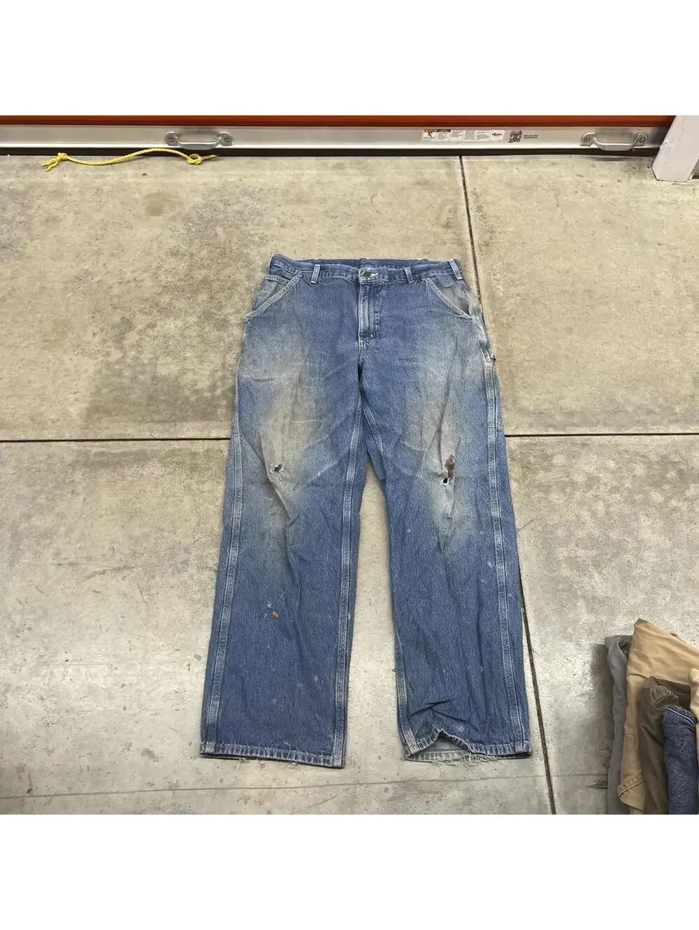 vintage carhartt faded blue relaxed baggy fit dungaree carpenter jeans 38 x 32